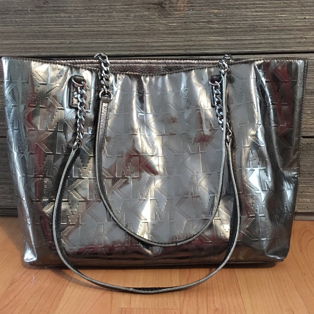 Large Michael Kors Tote - EUC